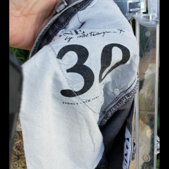 One Teaspoon Phantome Cadillac Gray One Teaspoon - Picture 5 of 5